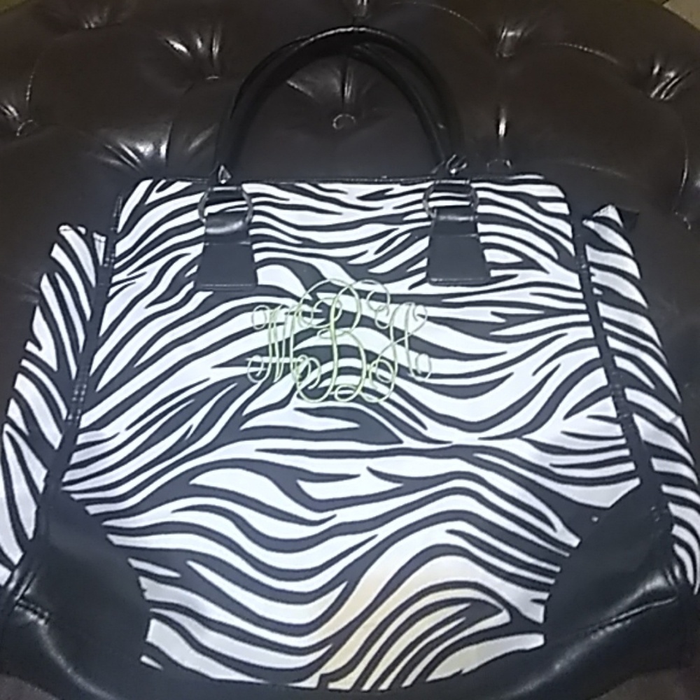 A let's go bag size L black/white